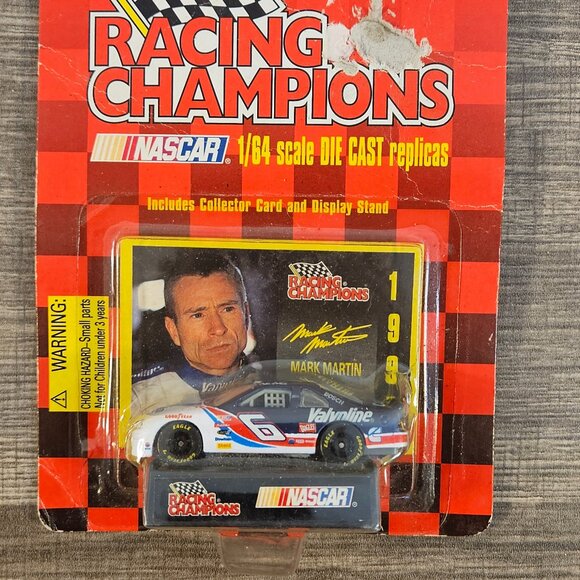Racing Champions Mark Martin Valvoline Ford Thunderbird -- ITEM #3093 - Picture 1 of 2